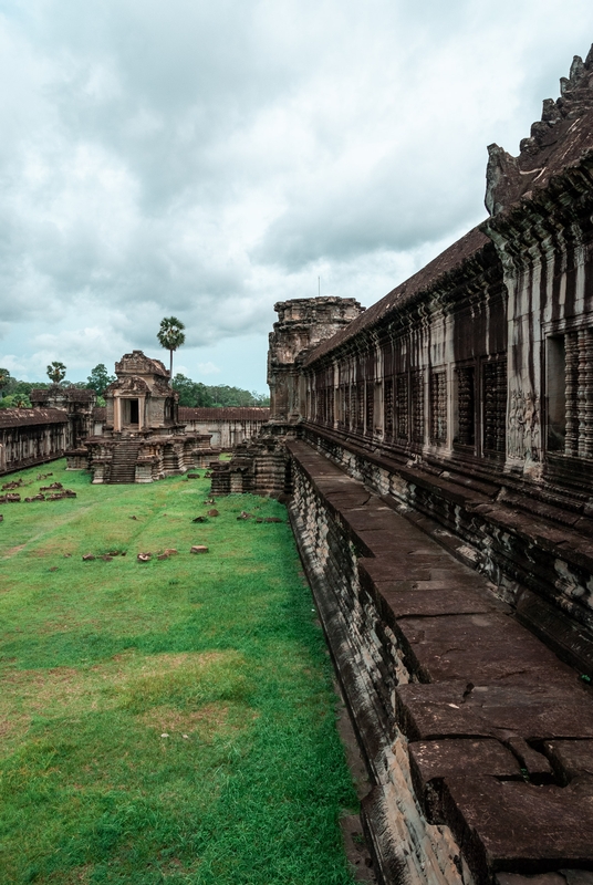 Cambodia - Angkor Wat - 2007-0626-DSC_0294_43980