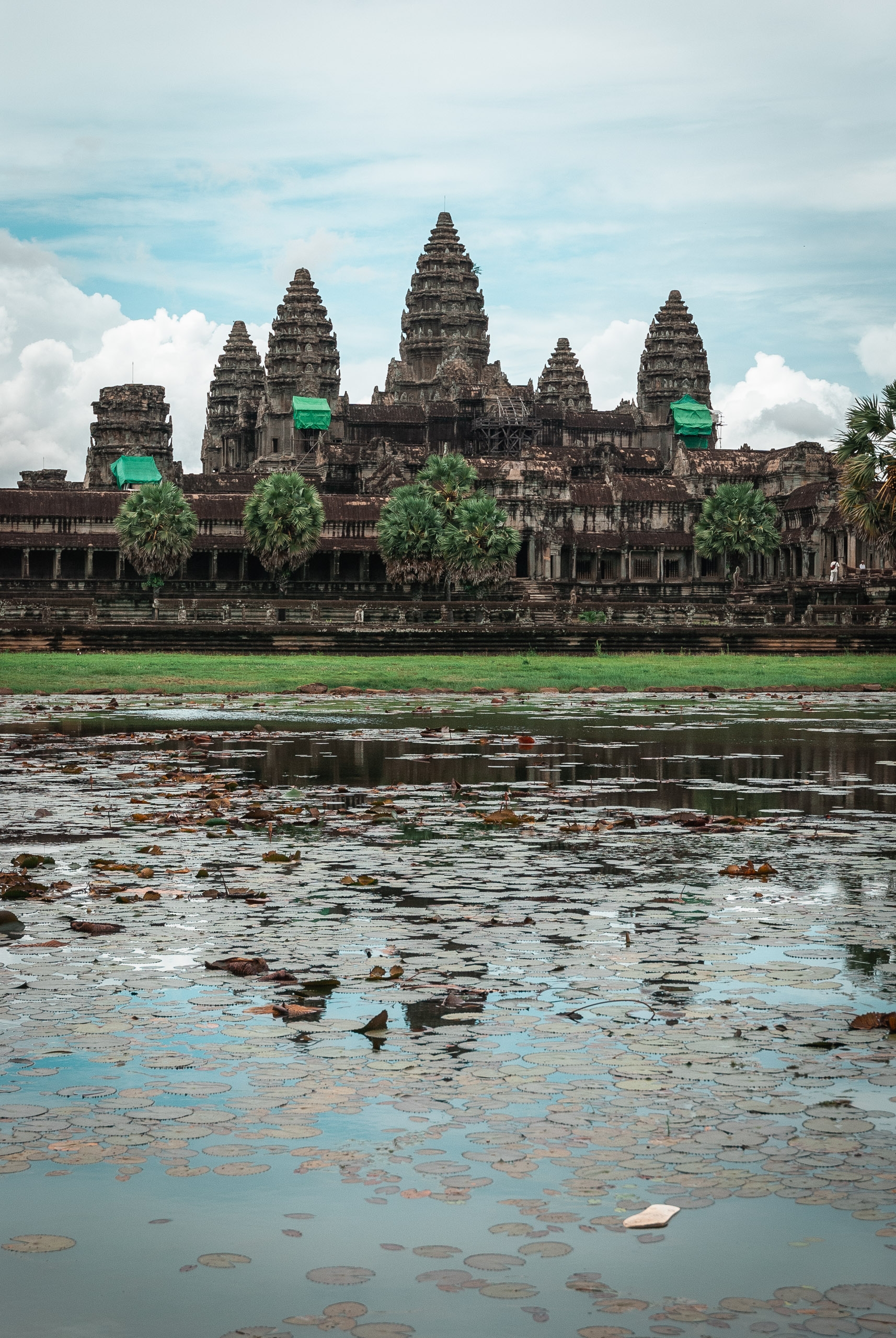 Cambodia - Angkor Wat - 2007-0626-DSC_0380_3013