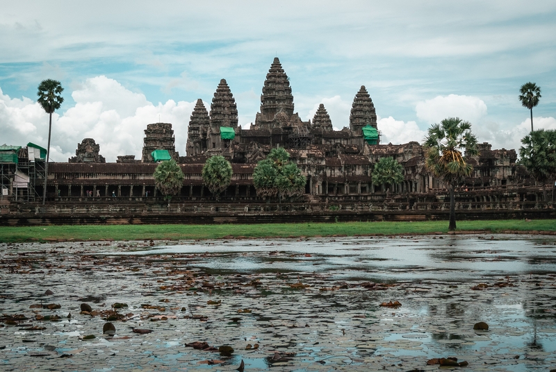 Cambodia - Angkor Wat - 2007-0626-DSC_0387_100353