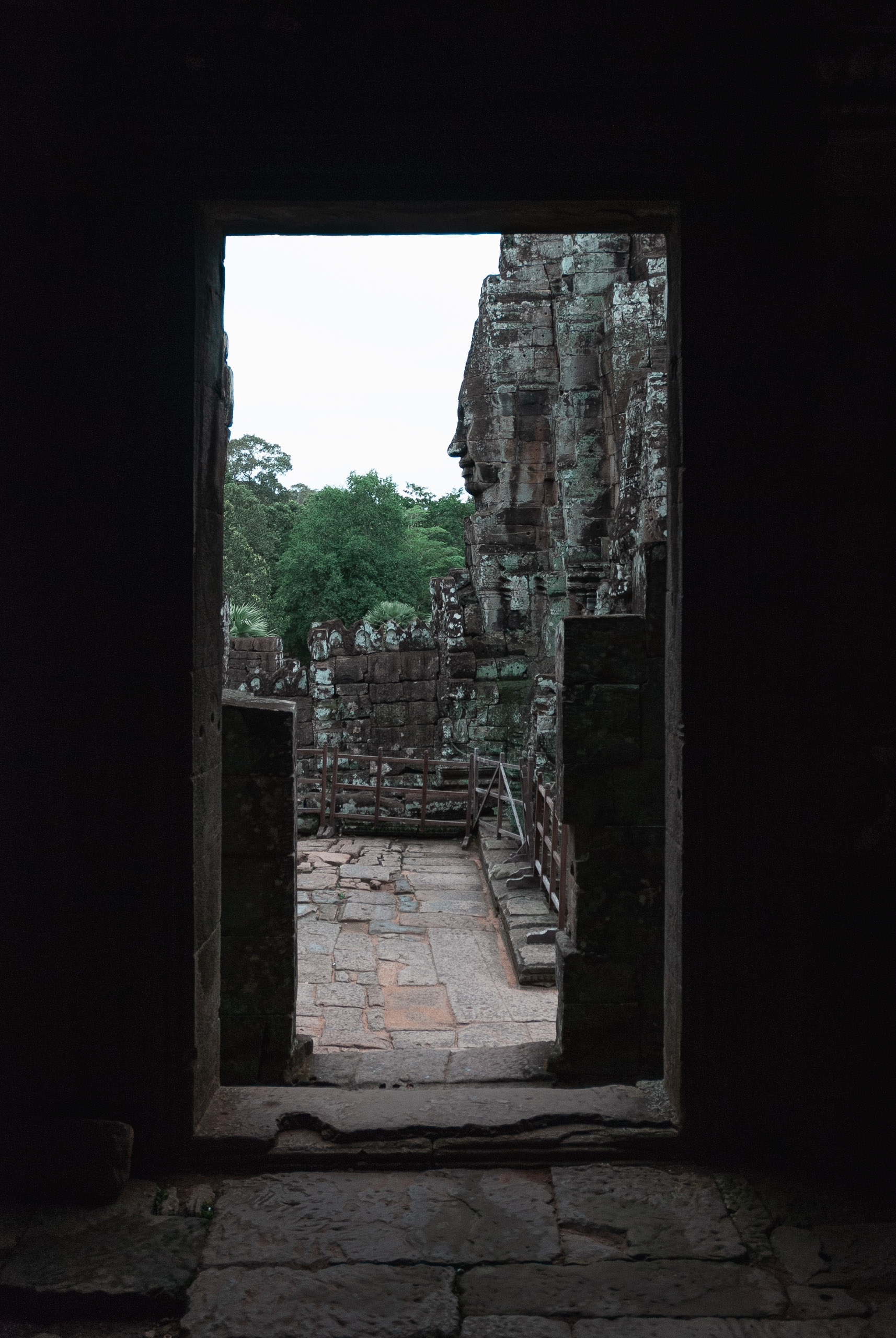 Cambodia - Angkor Wat - 2007-0626-DSC_0436_108042