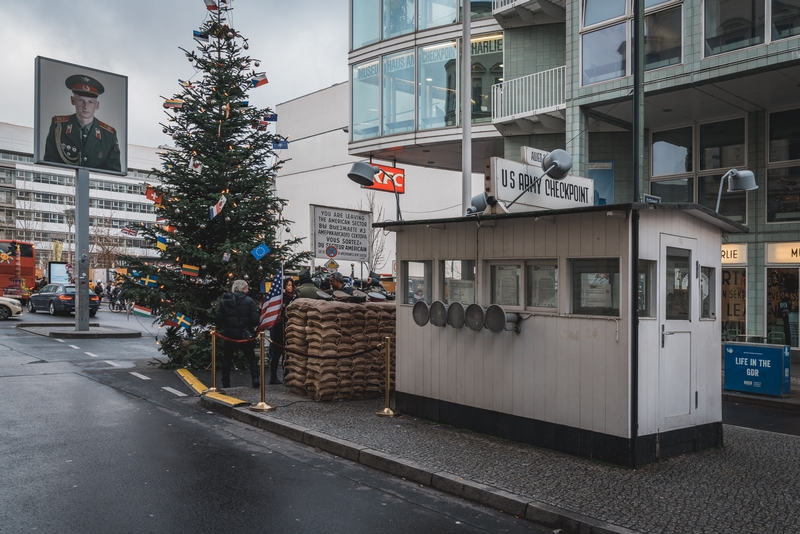 Checkpoint Charlie - Wide