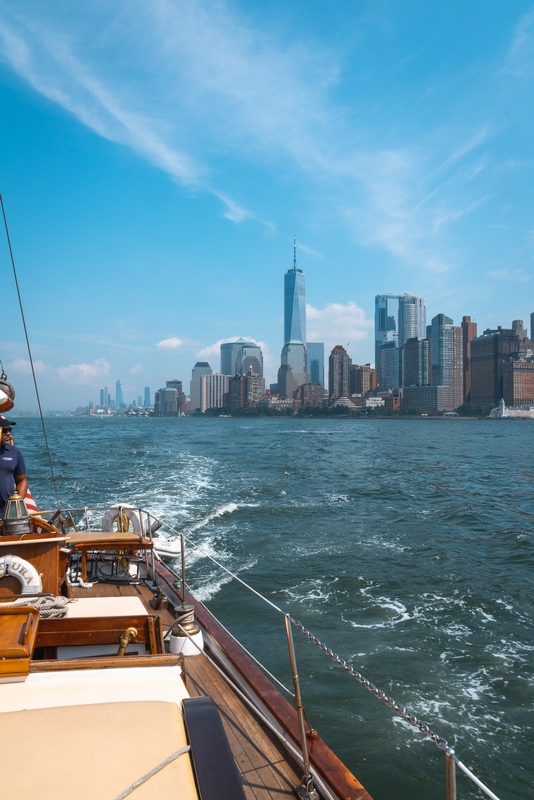 Sailing Around Manhattan - 2019-0818-DSC07112